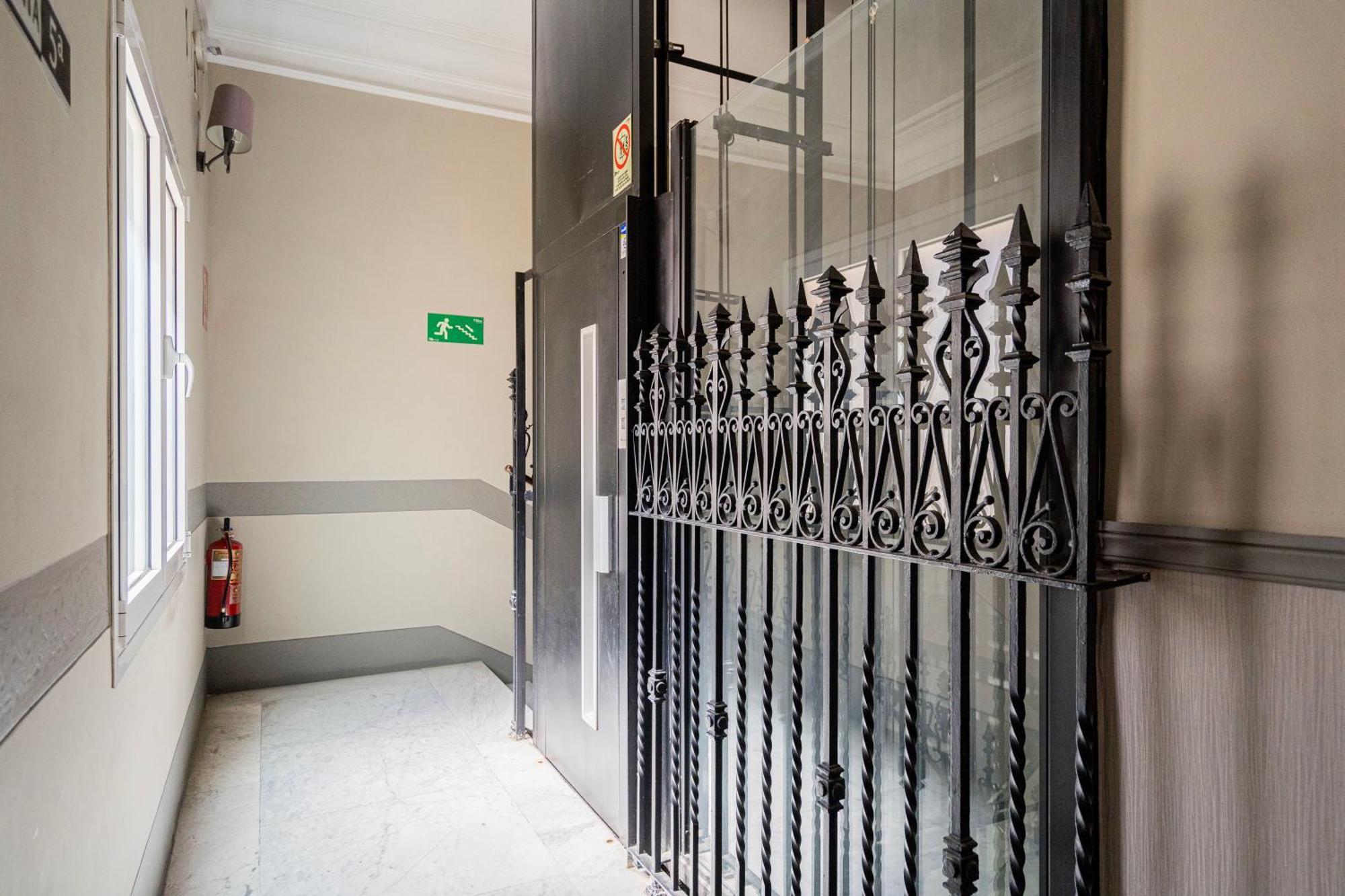 For You Rentals Precioso Apartamento Temporal Preciados Pre5B Madrid Extérieur photo
